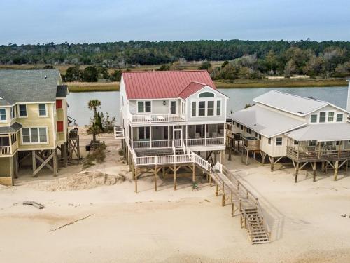 Counting Stars, 6BR 4BA Oceanfront Beach House in Myrtle Beach