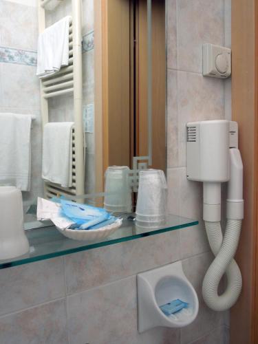 This photo about Hotel Mondial shared on HyHotel.com