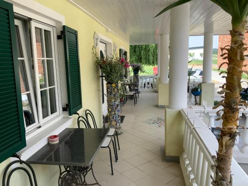 Balcony/terrace, Villa Mercedes in Loipersdorf Balcony/terrace, Villa Mercedes in Loipersdorf