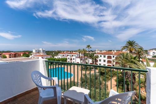 Balcó/terrassa, Apartamentos Vista Blanes in Menorca Balcó/terrassa, Apartamentos Vista Blanes in Menorca