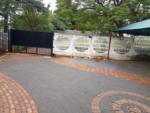 The Fairlands Hideout in Randburg The Fairlands Hideout in Randburg