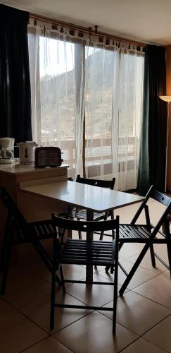 zonă comună salon/TV, Soldeu Paradis Tarter Baix in El Tarter zonă comună salon/TV, Soldeu Paradis Tarter Baix in El Tarter