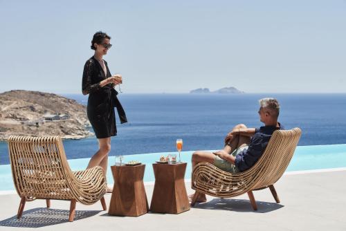 Басейн, Radisson Blu Euphoria Resort, Mykonos in Міконос Басейн, Radisson Blu Euphoria Resort, Mykonos in Міконос