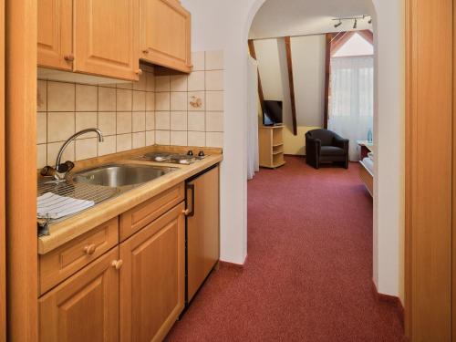 مطبخ, Hotel Garni Cafe Schacher in Oberwolfach مطبخ, Hotel Garni Cafe Schacher in Oberwolfach
