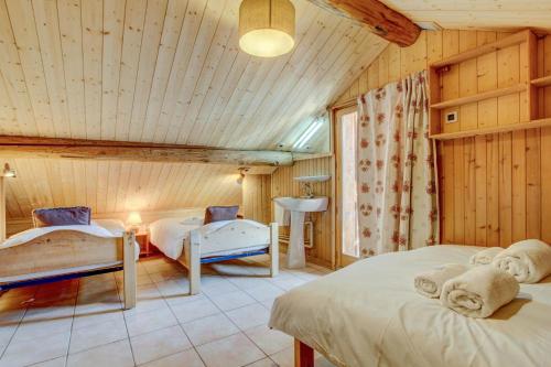 Chalet Arthur - Snow and Trek