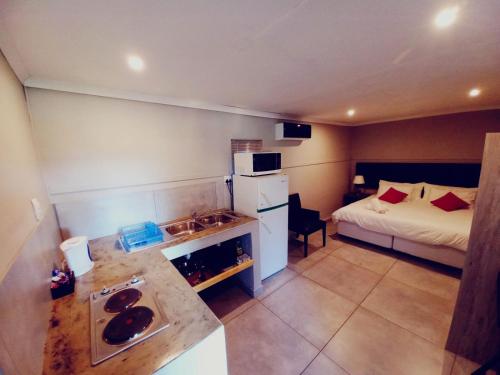 Orange River Rafting Lodge in Vioolsdrif Orange River Rafting Lodge in Vioolsdrif