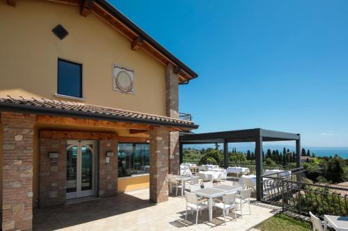 H2O ROOMS in Moniga del Garda H2O ROOMS in Moniga del Garda
