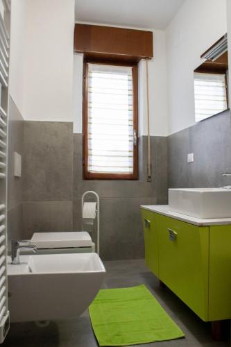 Bathroom, La tana dello zio Gio in Endine Gaiano Bathroom, La tana dello zio Gio in Endine Gaiano