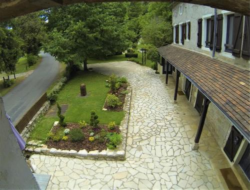 A szálláshely kívülről, Auberge de la Sagne in Cabrerets A szálláshely kívülről, Auberge de la Sagne in Cabrerets