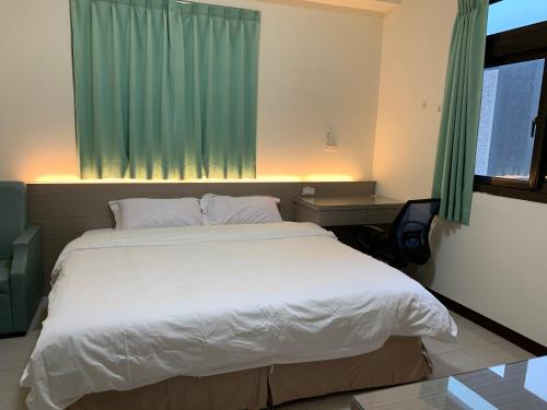 Emerald diamond Building 1 in Okrožje Zhunan Emerald diamond Building 1 in Okrožje Zhunan