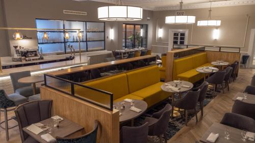 Restaurant, Windermere Hydro Hotel in Bowness-on-Windermere Restaurant, Windermere Hydro Hotel in Bowness-on-Windermere