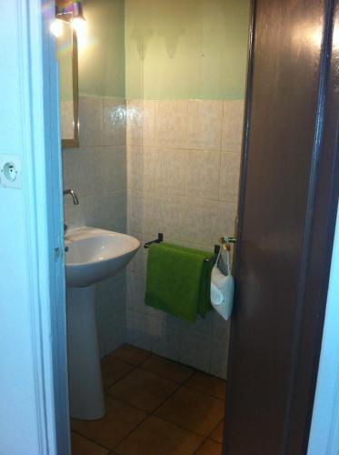 This photo about Hotel Le coin tranquille shared on HyHotel.com