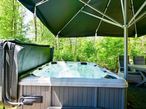 Spa, Beautiful holiday home in Reutum with a wonderful view in Reutum Spa, Beautiful holiday home in Reutum with a wonderful view in Reutum