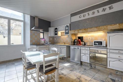 Les Nuits d'Anis - Appartements Hypercentre in Le Puy-en-Velay Les Nuits d'Anis - Appartements Hypercentre in Le Puy-en-Velay