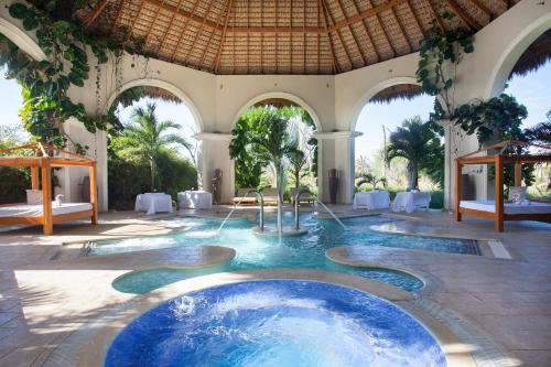 Massage, Majestic Mirage Punta Cana - All Suites - All Inclusive in Punta Cana Massage, Majestic Mirage Punta Cana - All Suites - All Inclusive in Punta Cana