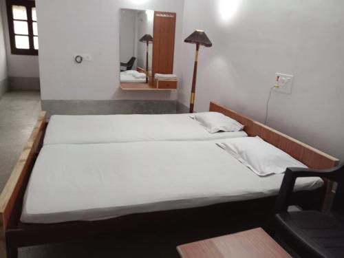 Hotel New Eastern in Chas Hotel New Eastern in Chas