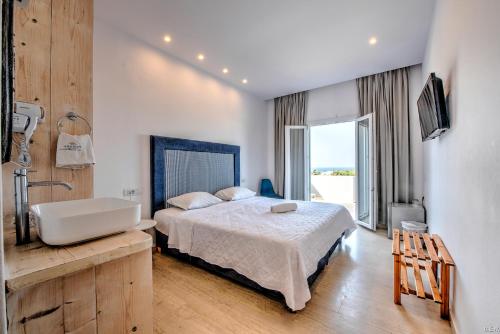 Anamar Santorini in مونوليثوس Anamar Santorini in مونوليثوس