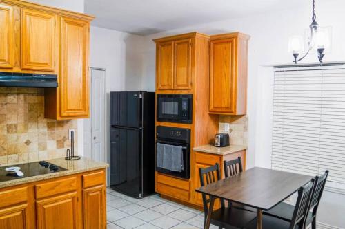 кухня, Remodeled luxury with Proximity in Плано (Техас) кухня, Remodeled luxury with Proximity in Плано (Техас)