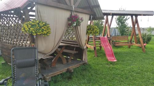 Krainya hata in Svityaz Krainya hata in Svityaz
