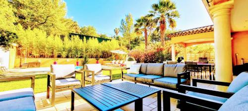 Sunsetvilla au calme avec SPA et Piscine chauffée, plage à pied ,Golf à proximité (Sunsetvilla au calme avec SPA et Piscine chauffee, plage a pied ,Golf a proximite) in Les Cartelliers Sunsetvilla au calme avec SPA et Piscine chauffée, plage à pied ,Golf à proximité (Sunsetvilla au calme avec SPA et Piscine chauffee, plage a pied ,Golf a proximite) in Les Cartelliers