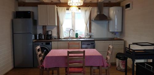 Konyha, Casuta de Vacanta Marisel, Cluj in Marisel Konyha, Casuta de Vacanta Marisel, Cluj in Marisel