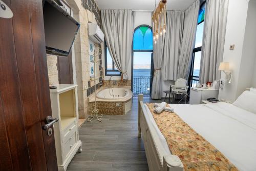 シラット ハヤム ホテル (Shirat Hayam Hotel) in ティベリア シラット ハヤム ホテル (Shirat Hayam Hotel) in ティベリア