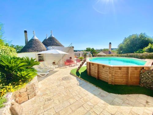 Exterior view, Trulli Fenice in Villaggio del Fanciullo Exterior view, Trulli Fenice in Villaggio del Fanciullo