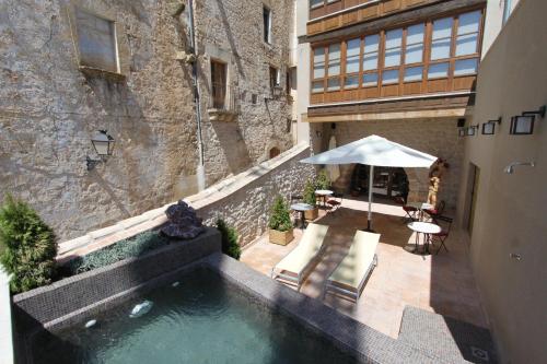 Buitenkant, Hotel del Sitjar in Calaceite Buitenkant, Hotel del Sitjar in Calaceite