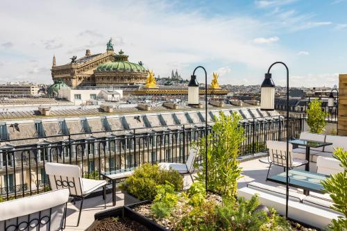 Bar/lounge, Kimpton St Honore Paris By IHG in 2nd - Louvre - Bourse Bar/lounge, Kimpton St Honore Paris By IHG in 2nd - Louvre - Bourse