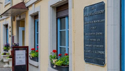 Bejárat, The Originals Boutique, Hotel de la Balance, Montbeliard in Montbeliard Bejárat, The Originals Boutique, Hotel de la Balance, Montbeliard in Montbeliard