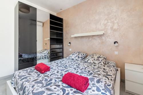 Guestroom, T3 moderne et cosy au bord de mer near Parc Borely Guestroom, T3 moderne et cosy au bord de mer near Parc Borely