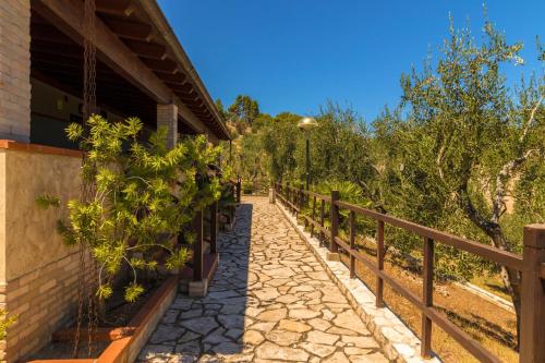 Balcony/terrace, Villa Mapa - Appartamenti vicino al mare in Marchionna Balcony/terrace, Villa Mapa - Appartamenti vicino al mare in Marchionna