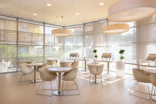 Bar/lounge, Mercure Siracusa Prometeo in Syracuse Bar/lounge, Mercure Siracusa Prometeo in Syracuse