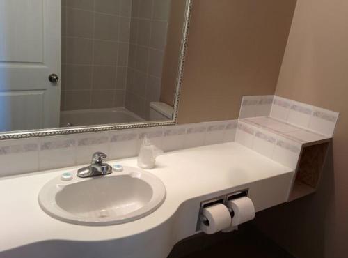 This photo about Bonnyville Hotel shared on HyHotel.com