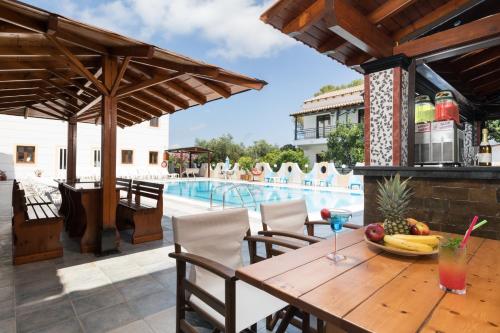 Зручності, Lefkimi Hotel in Корфу Зручності, Lefkimi Hotel in Корфу