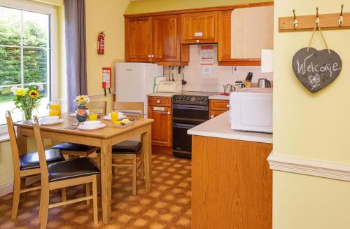 Kitchen, Rookery Mews Apartments - Killarney Self Catering in Ballycasheen Area Kitchen, Rookery Mews Apartments - Killarney Self Catering in Ballycasheen Area