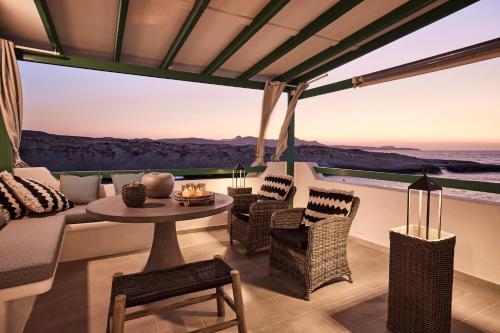 Balcony/terrace, Terra Mare Suites in Milos Island Balcony/terrace, Terra Mare Suites in Milos Island