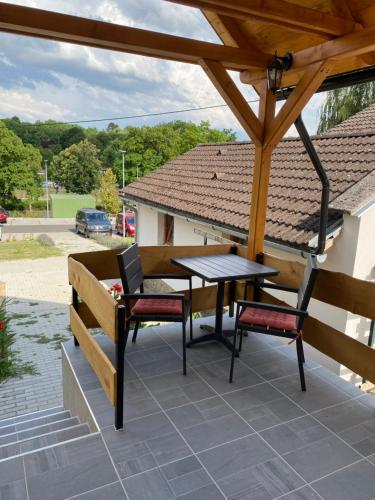 Balkon/terasa, ZitaLaka in Igal Balkon/terasa, ZitaLaka in Igal