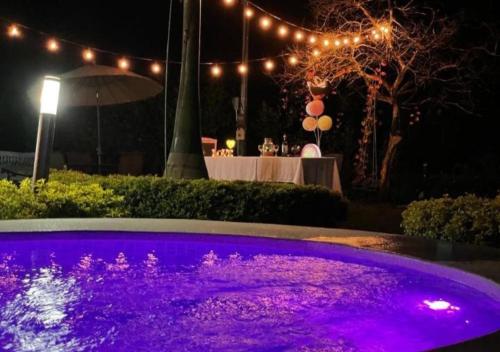 Swimming pool, Glamping para Parejas con Jacuzzi en la Victoria Caldas in Caldas Swimming pool, Glamping para Parejas con Jacuzzi en la Victoria Caldas in Caldas