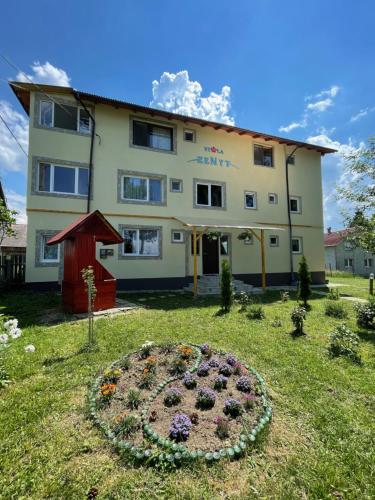 Bejárat, Vila Zenyt in Piatra-Fantanele Bejárat, Vila Zenyt in Piatra-Fantanele