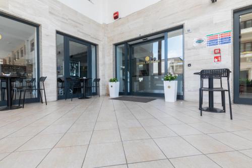 Exterior view, Hotel De Plam in Olbia Exterior view, Hotel De Plam in Olbia