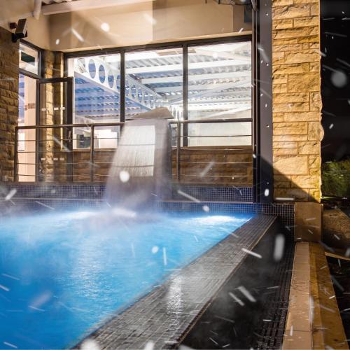 Bazén, Last Drop Village Hotel & Spa in Bromley Cross Bazén, Last Drop Village Hotel & Spa in Bromley Cross