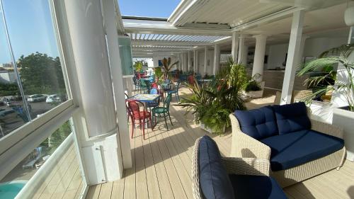 حانة/استراحة, Capri Bougainville Luxury Boutique Hotel in اناكابري حانة/استراحة, Capri Bougainville Luxury Boutique Hotel in اناكابري