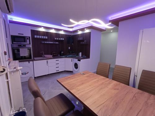 Kitchen, Pecsi Keco - Home over the city in Rokusdomb Kitchen, Pecsi Keco - Home over the city in Rokusdomb