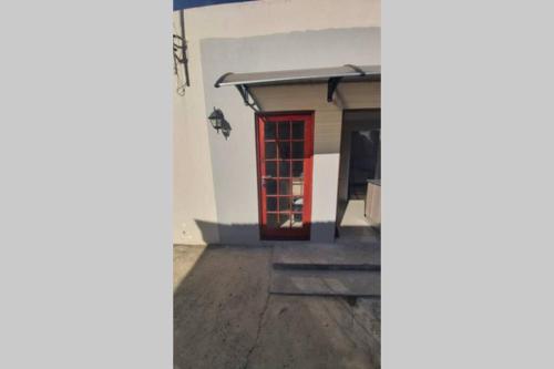Entrance, Cottage self catering unit with ensuite. in Kidd's Beach Entrance, Cottage self catering unit with ensuite. in Kidd's Beach