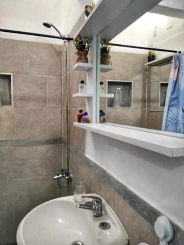Kupaonica, Apartamento Monoambiente Independiente en Salto Ciudad in Salto Grande Kupaonica, Apartamento Monoambiente Independiente en Salto Ciudad in Salto Grande