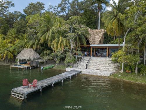 Hotel Gringo Perdido in El Remate Hotel Gringo Perdido in El Remate
