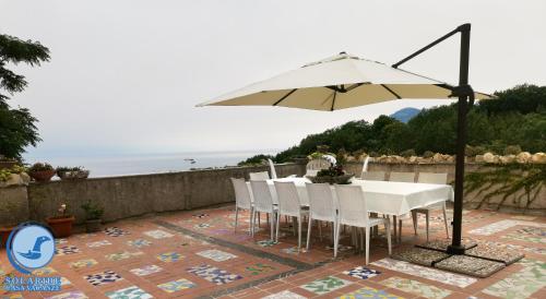 Exterior view, RESIDENCE SOLARIDE apartments, FREE PRIVATE PARKING WITH VIDEOSURVELLIANCE and SHUTTLE SERVICE in Salerno Exterior view, RESIDENCE SOLARIDE apartments, FREE PRIVATE PARKING WITH VIDEOSURVELLIANCE and SHUTTLE SERVICE in Salerno