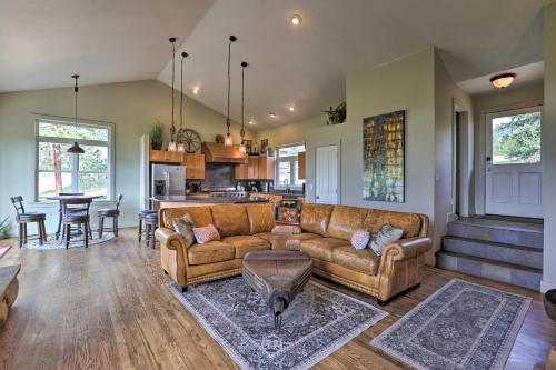 On-Site Hiking Access Mtn-View Conifer Cabin in Cherry Creek On-Site Hiking Access Mtn-View Conifer Cabin in Cherry Creek