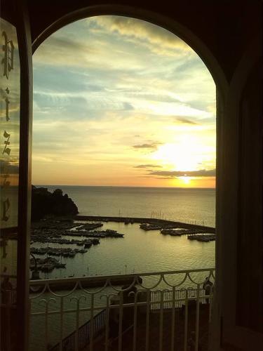 Kirillos IN CILENTO in Agropoli Kirillos IN CILENTO in Agropoli